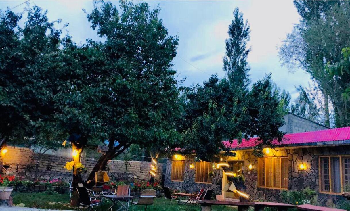 Sehrish Guest House Skardu Dış mekan fotoğraf