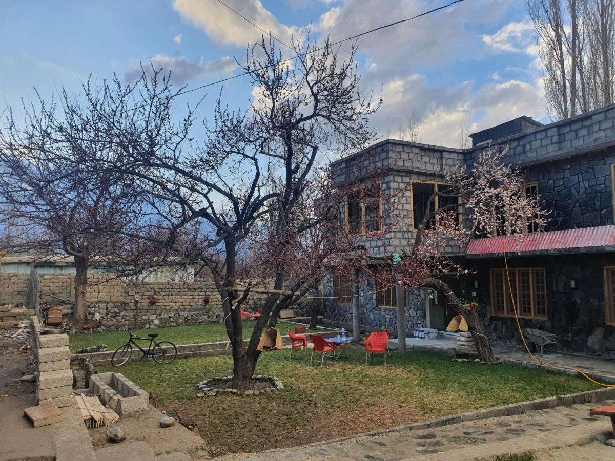 Sehrish Guest House Skardu Dış mekan fotoğraf